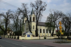 Borzęcin kościół